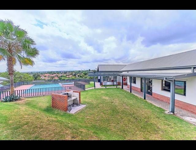 3 BEDROOM PROPERTY TO RENT IN FOURWAYS